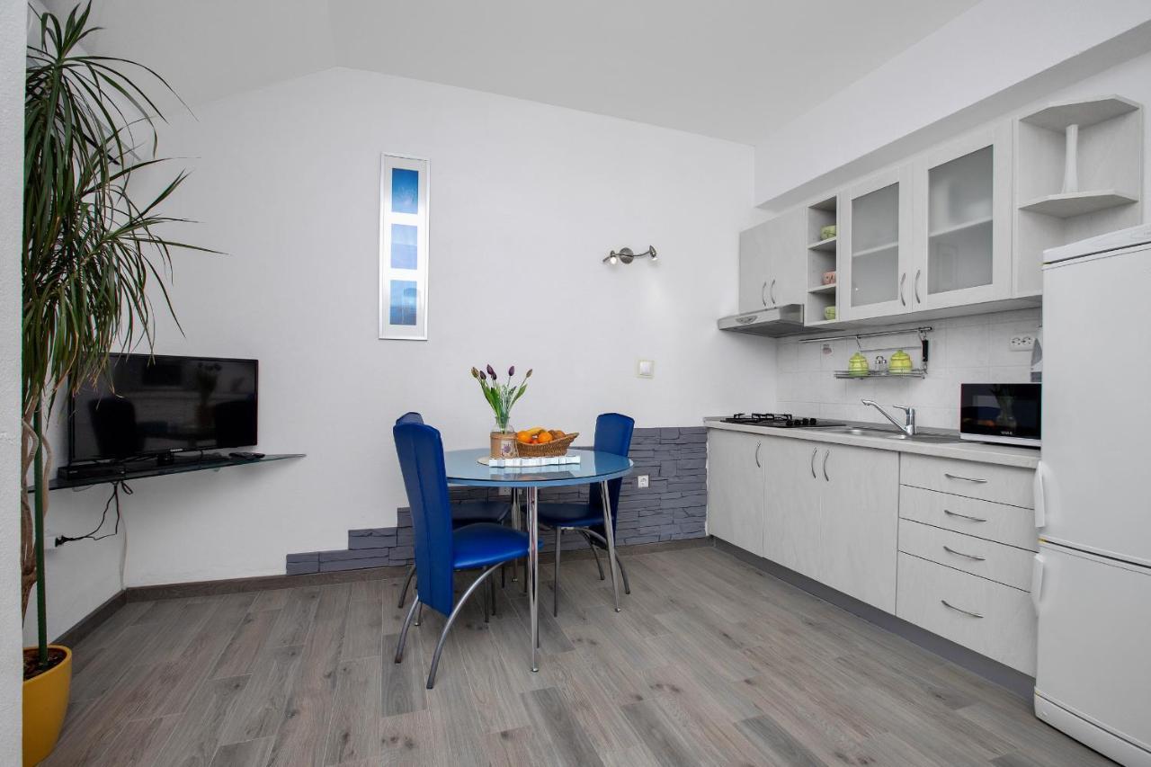 Apartman Toni 德朗西斯 外观 照片